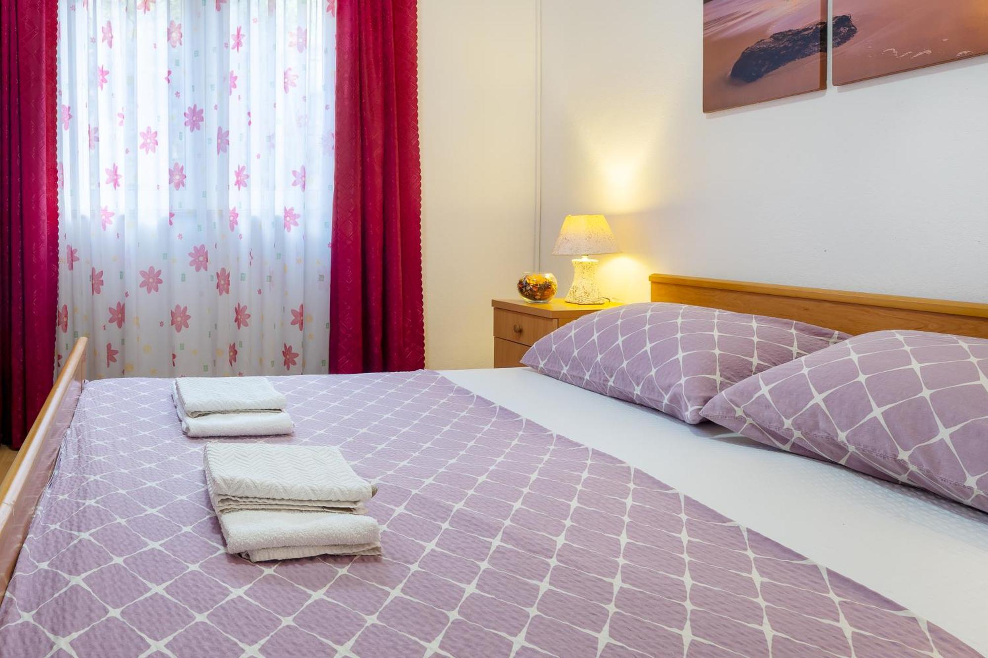 Apartments And Rooms Breeze Neum Room photo